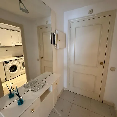 Nautic1-apartamento Renovado Con A/a Y Parking Lägenhet
