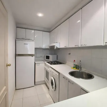 Nautic1-Apartamento Renovado Con A/A Y Parking Apartment *