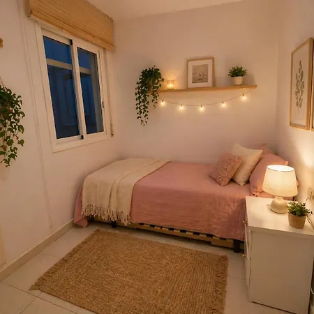 Апартаменти Nautic1-apartamento Renovado Con A/a Y Parking *